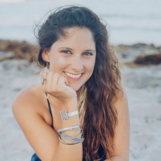 Lauren Achaia Photo